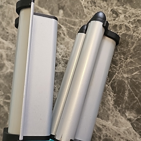 BEAD HEAD Wave Curling Iron - Picture 9 of 12